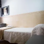 Pensión Juan Pedro 3*