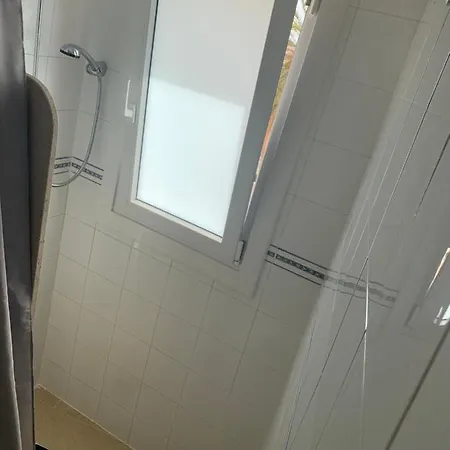 佩德罗胡安膳食公寓酒店 滨海罗克塔斯
