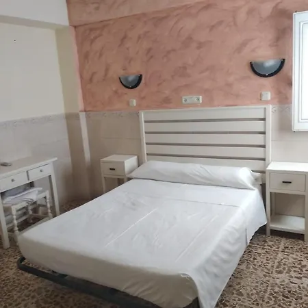 Juan Pedro Πανσιόν 3*